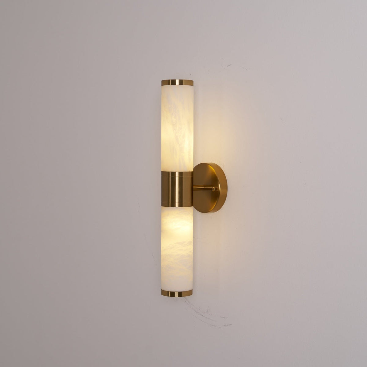 Lucian aplique de pared en alabastro