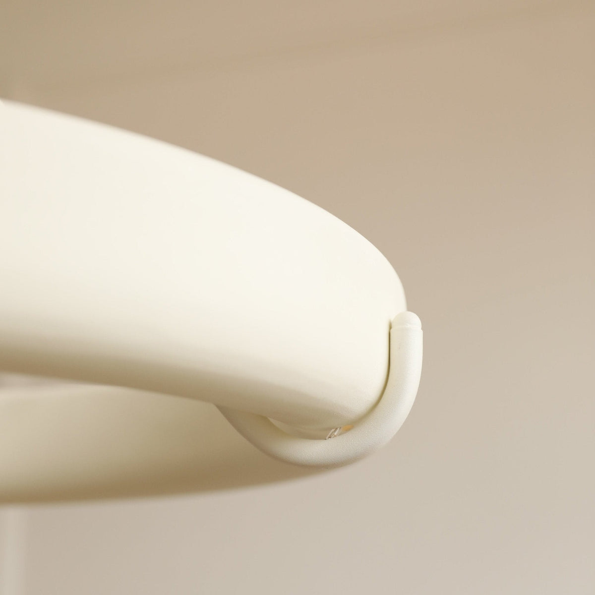 Eixor lámpara de araña de yeso blanca forma floral minimalista