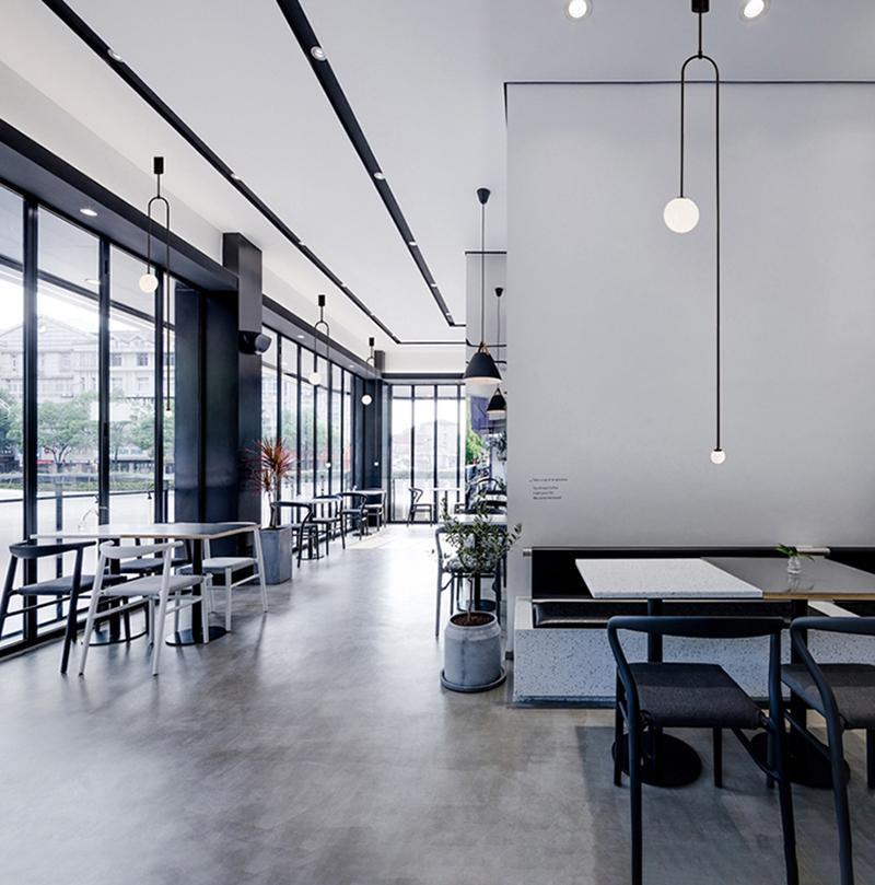 Lustra Chandelier Mobile Black Minimalist