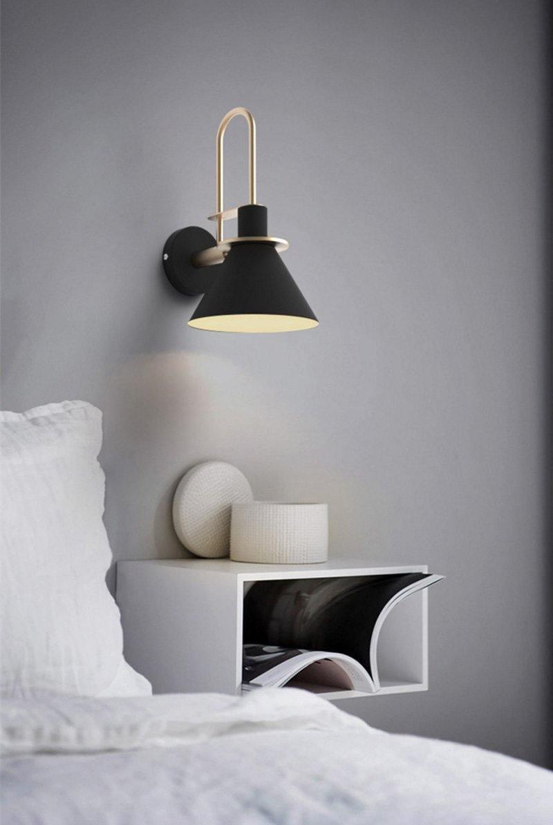Solerine aplique de pared negro dorado minimalista