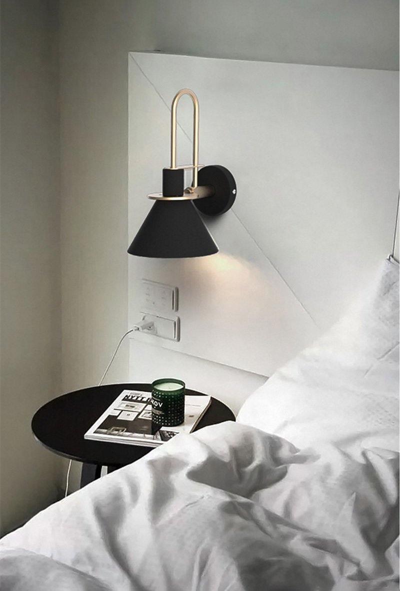 Solerine aplique de pared negro dorado minimalista