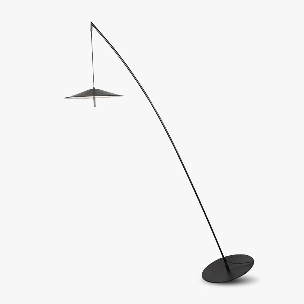 Arcana lámpara de pie negra minimalista