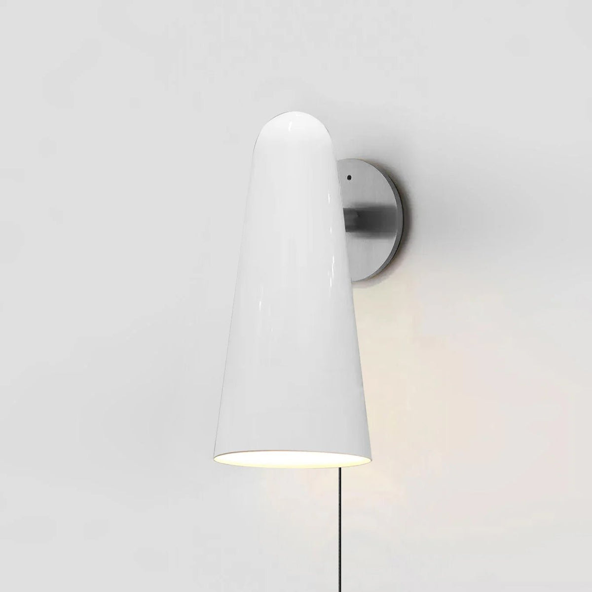 Velivira aplique de pared con pantalla cónica de vidrio