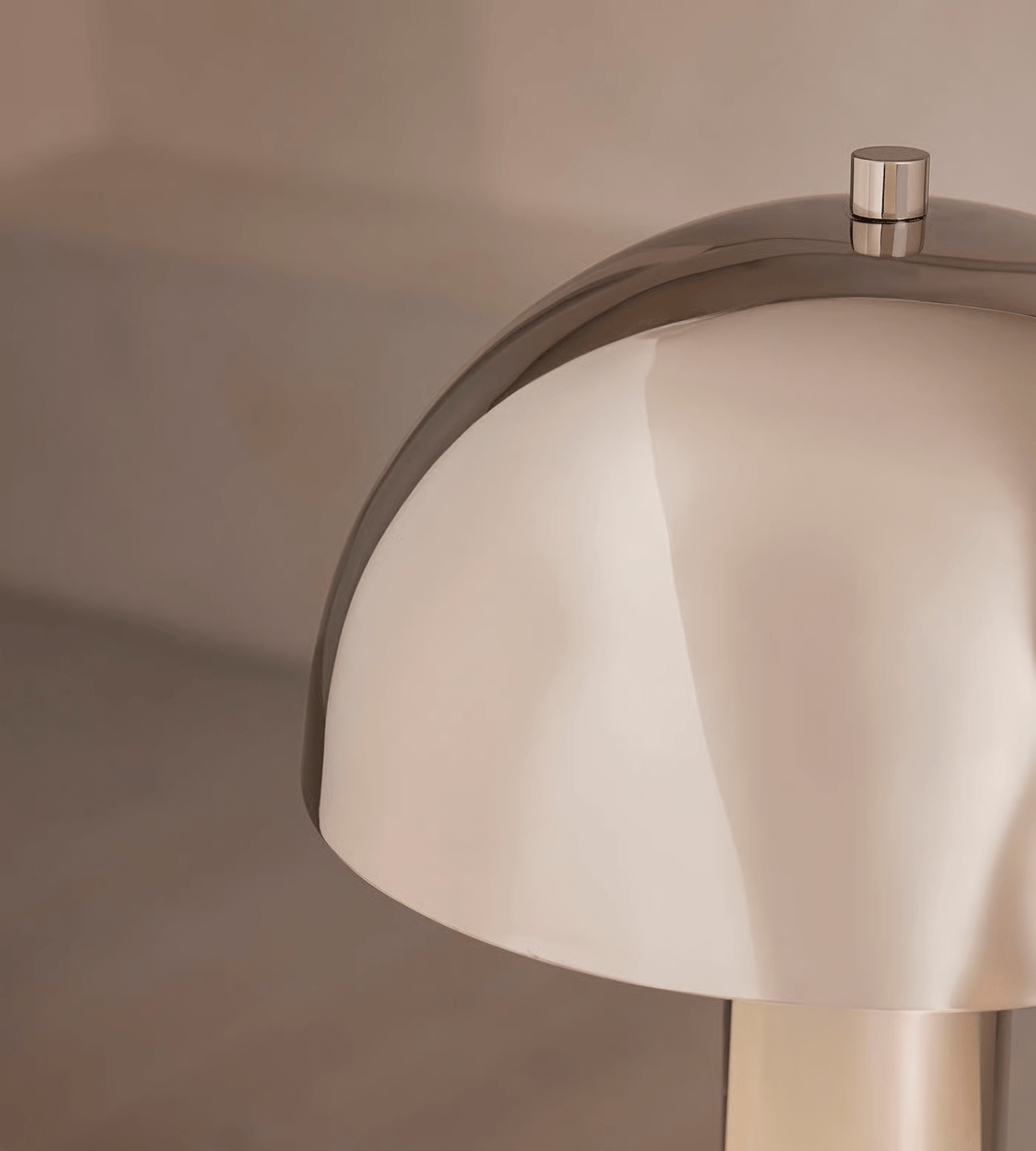 Strata lámpara de mesa minimalista en mármol