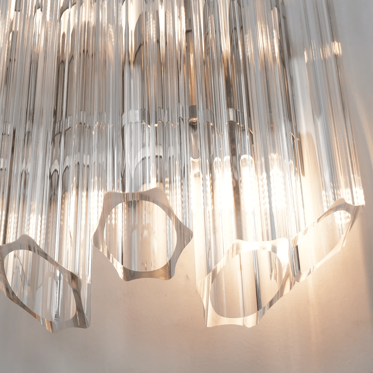 Celalaria aplique de pared con tubo en cascada de vidrio Murano transparente
