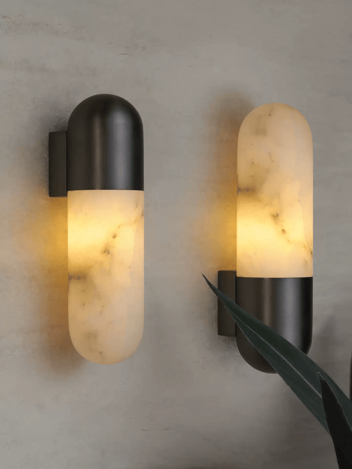 Lucan aplique de pared Capsule alabastro