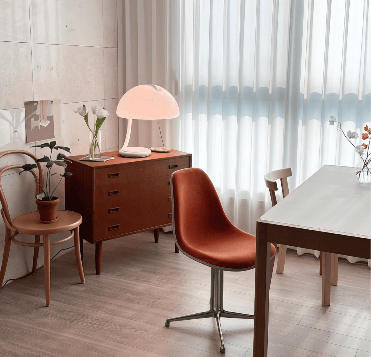 Terialielle lámpara de mesa Arc cúpula