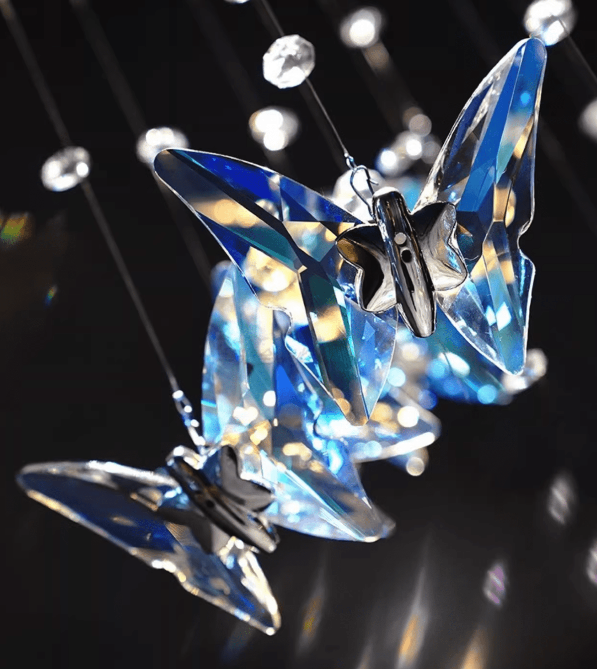 Volans mariposa lámpara de araña de cristal