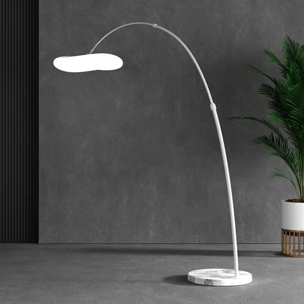 Mira Minimalista Irregularmente Metal LED Lámpara de Pie Negra/Blanca