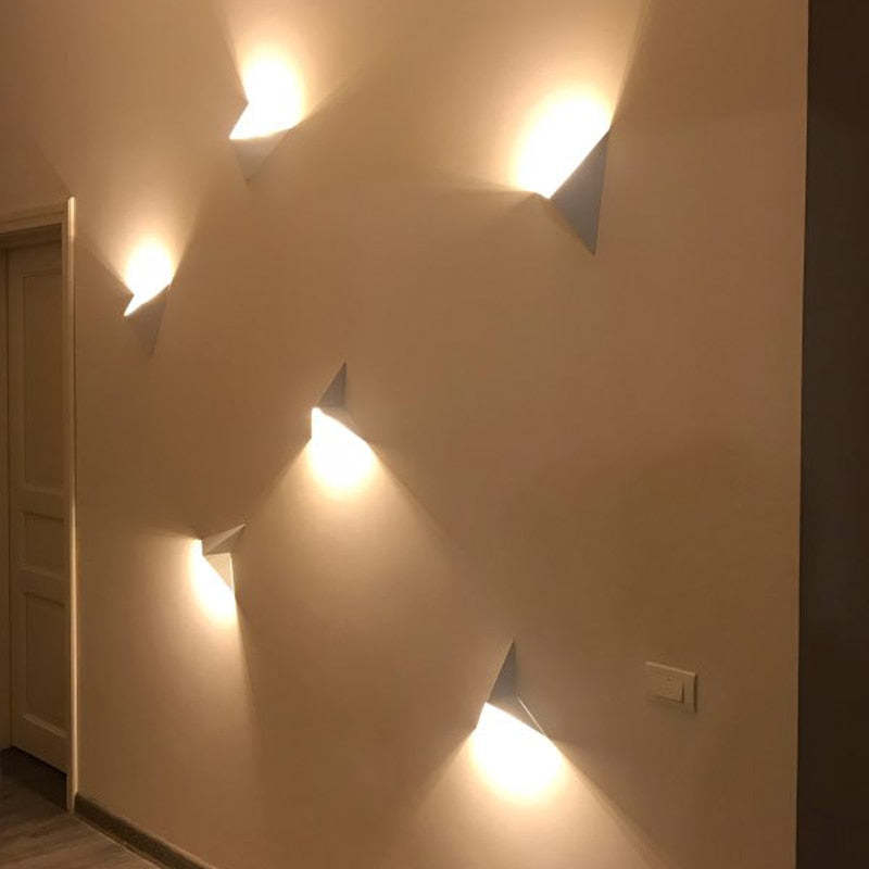 Ray Minimalita Triángulo LED Aplique de Pared
