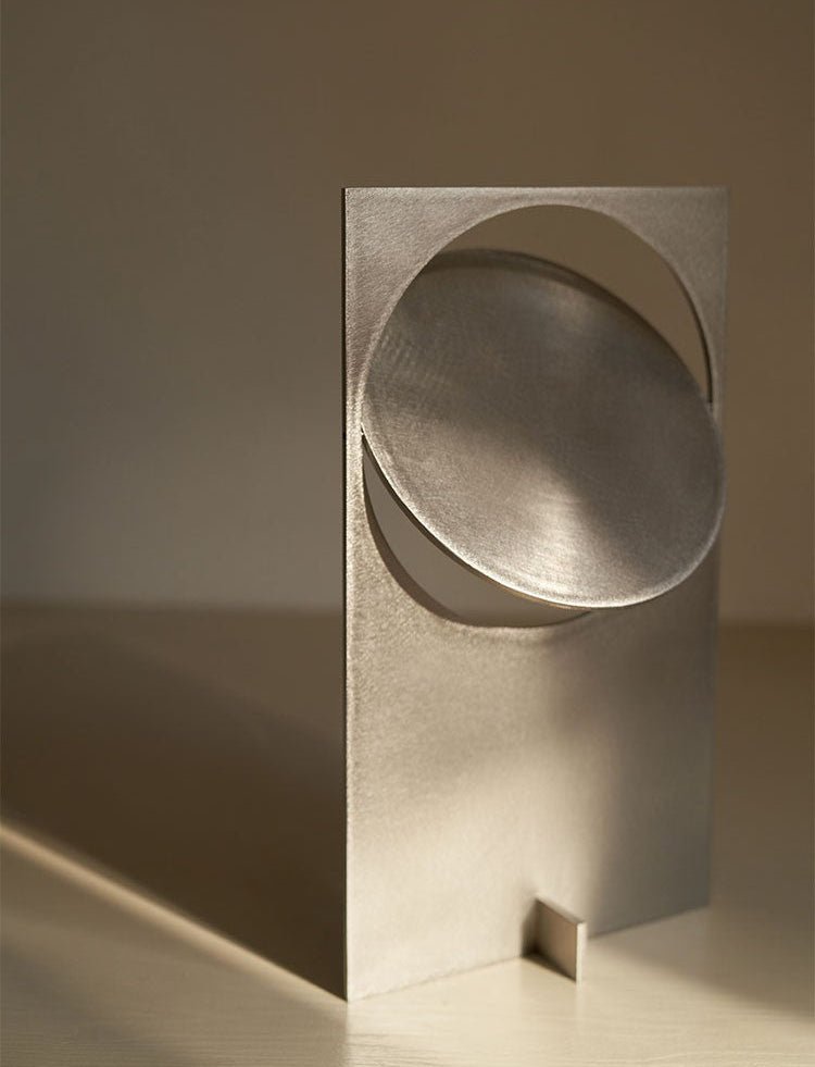 Sixor lámpara de mesa Steel futurista