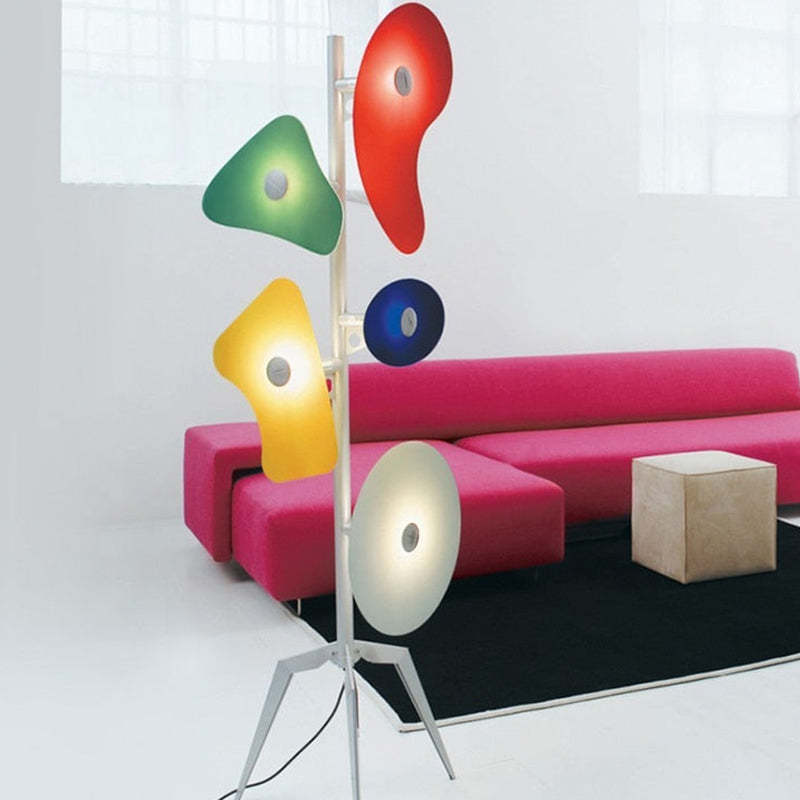 Mira Modern Geométrico Metal LED Lámpara de Pie Blanca