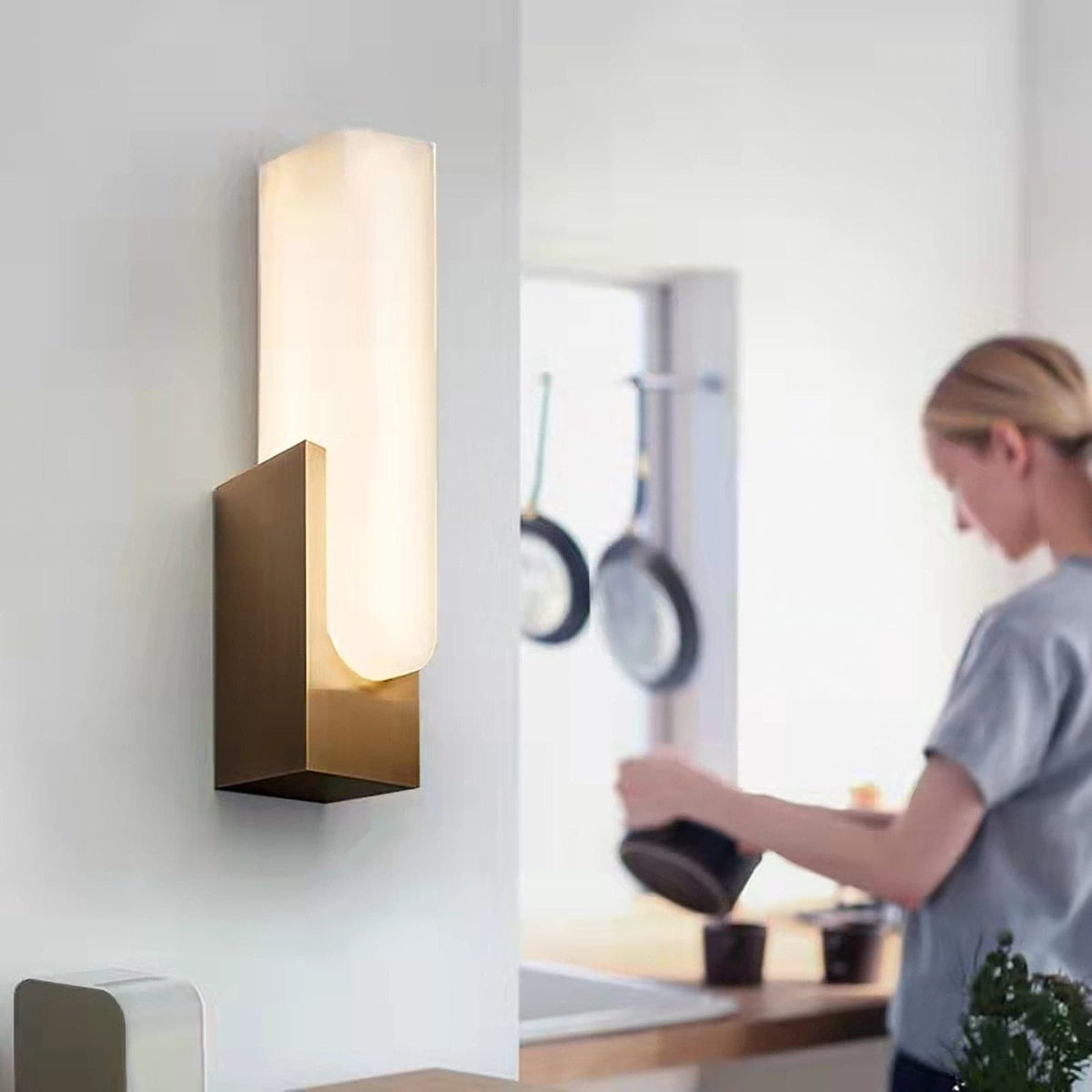 Agatha aplique de pared en forma de U con LED