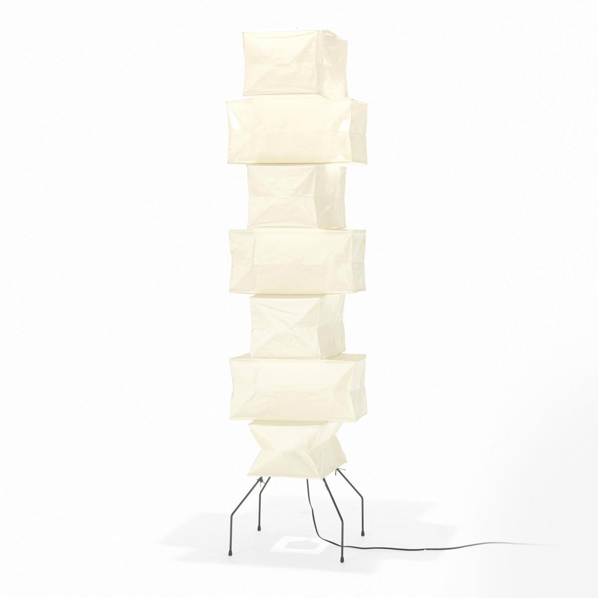 Avara lámpara de pie de papel