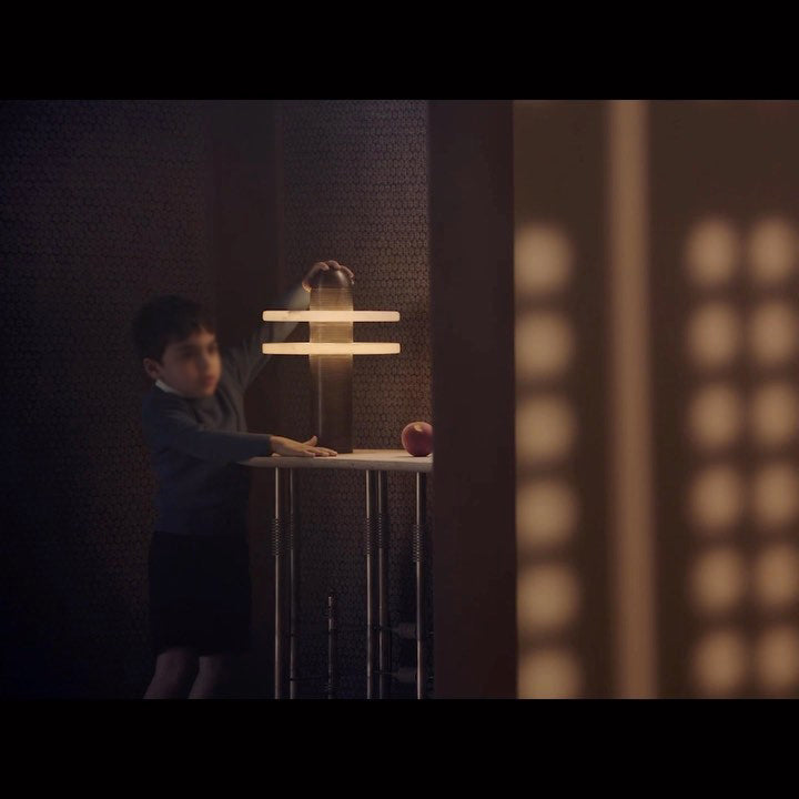 Miriaine lámpara de mesa