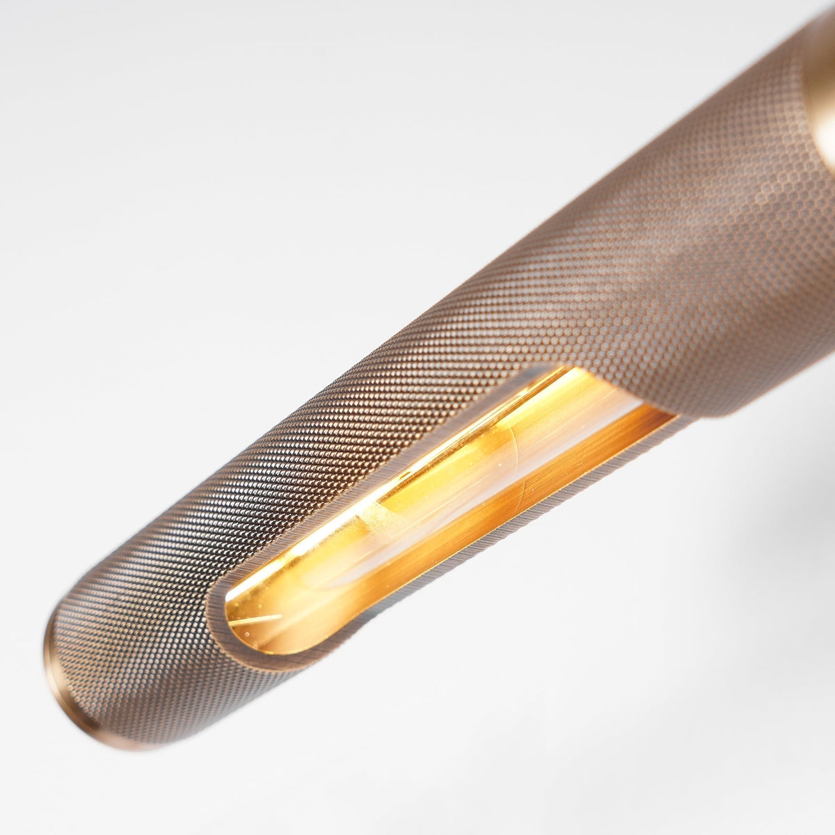 Sano aplique de pared moderno de latón LED