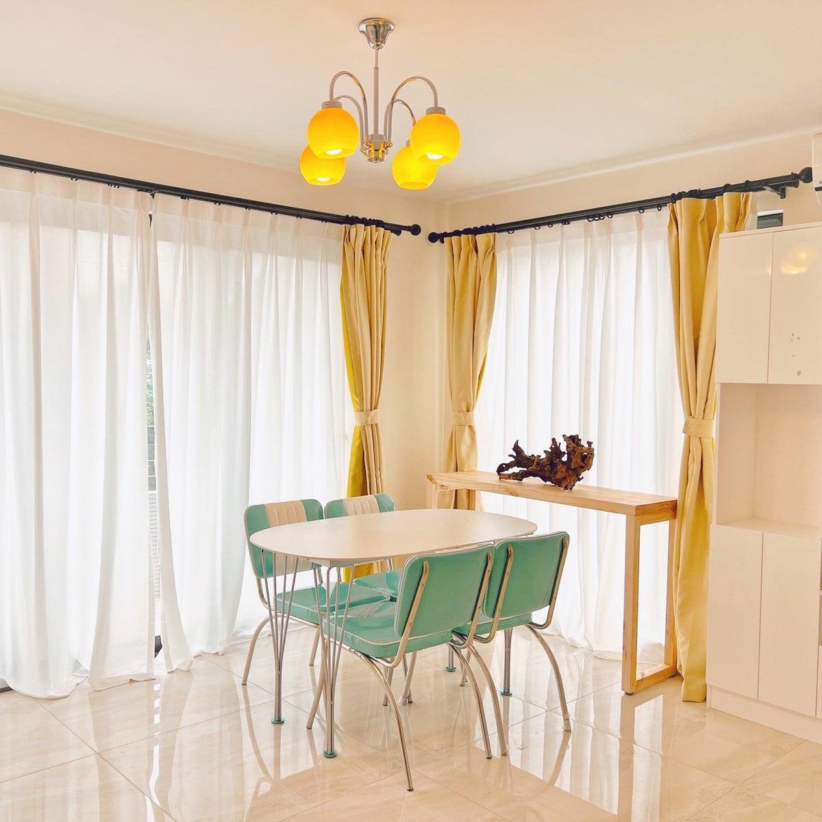 Liororian lámpara de araña con globos de vidrio amarillo