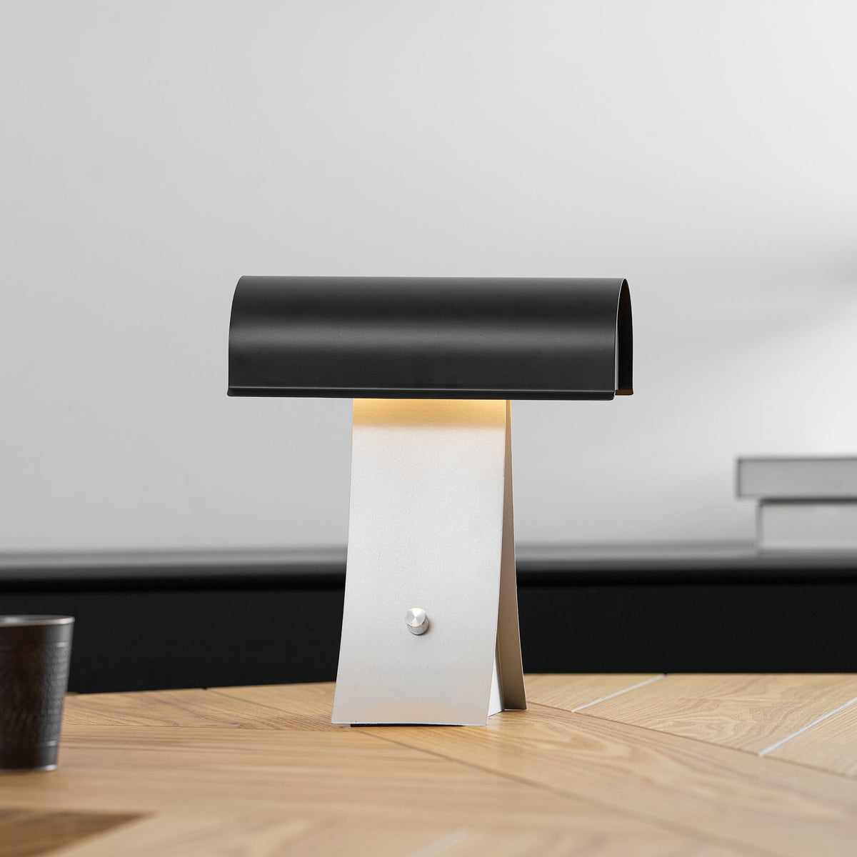Noirvian lámpara de mesa