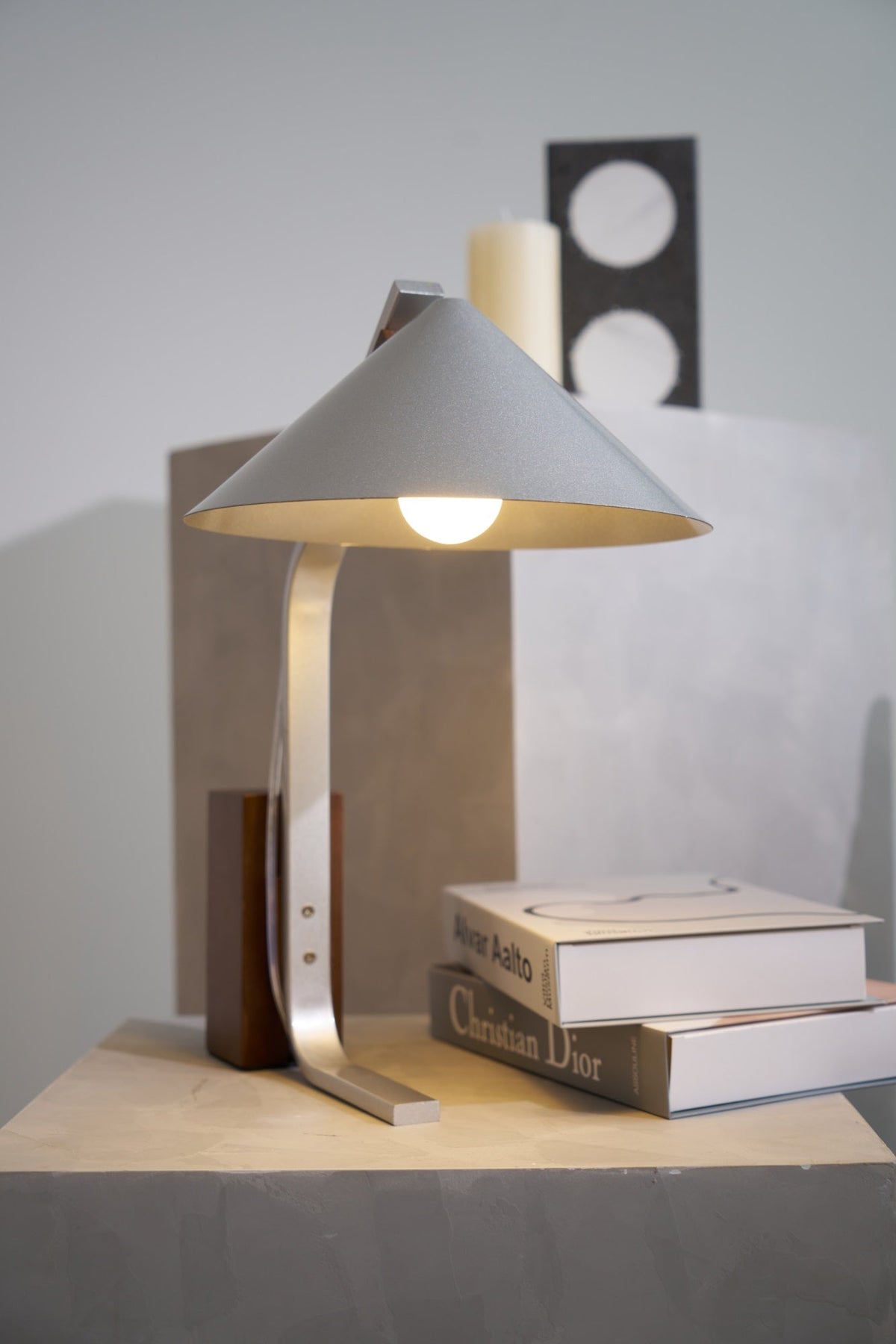 Ireld lámpara de mesa moderna