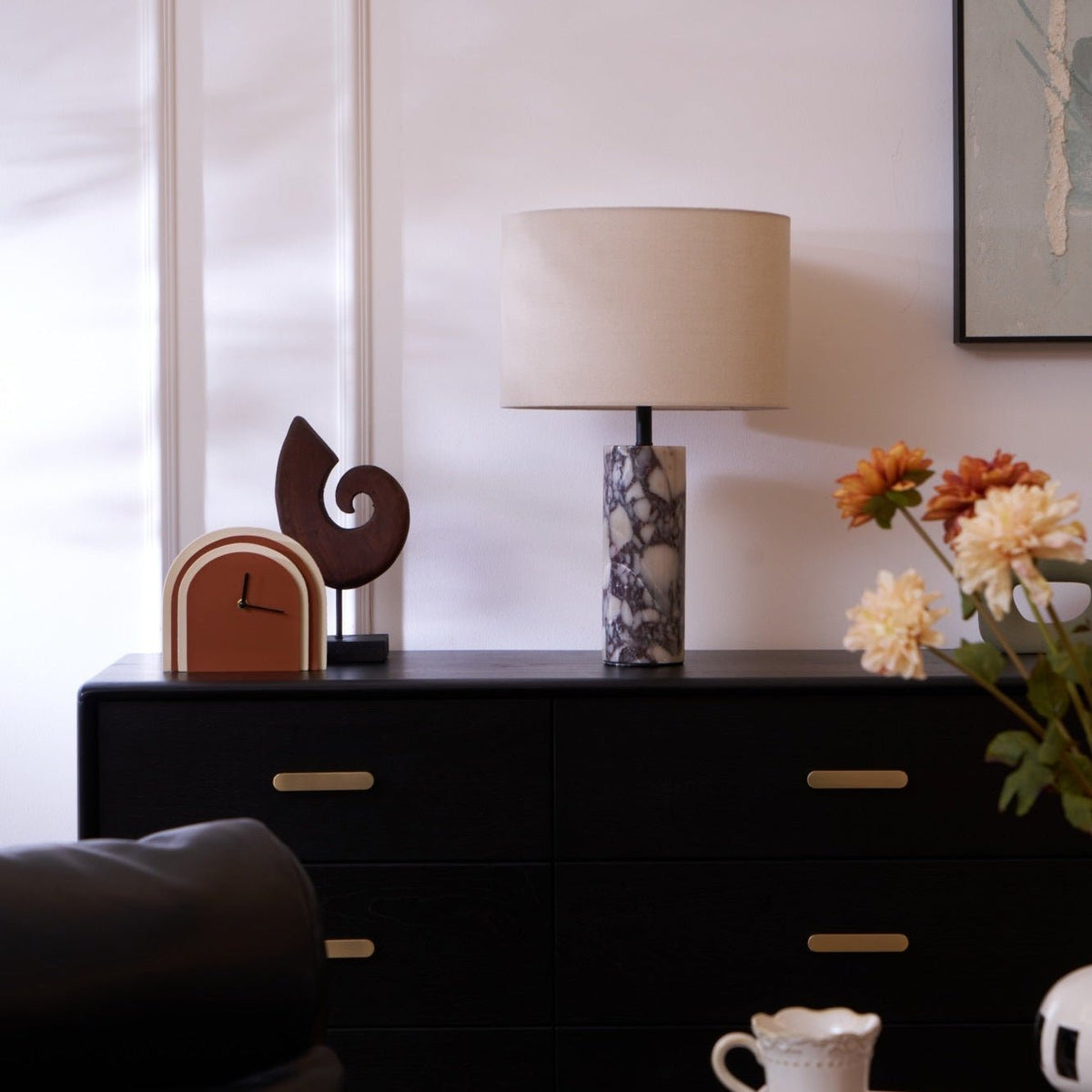 Vivo lámpara de mesa elegante de mármol