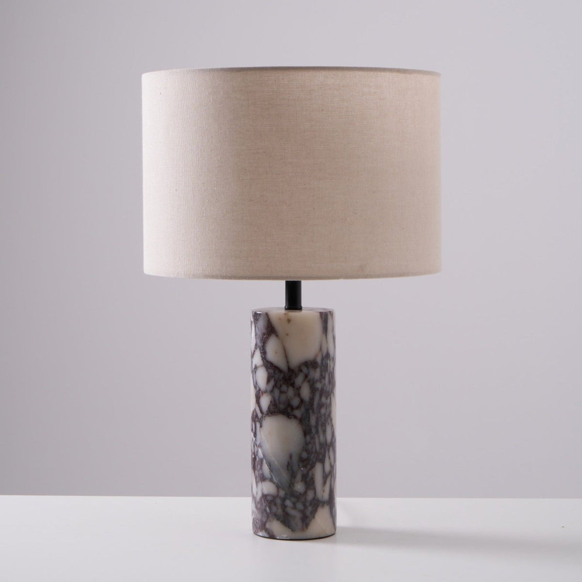 Vivo lámpara de mesa elegante de mármol