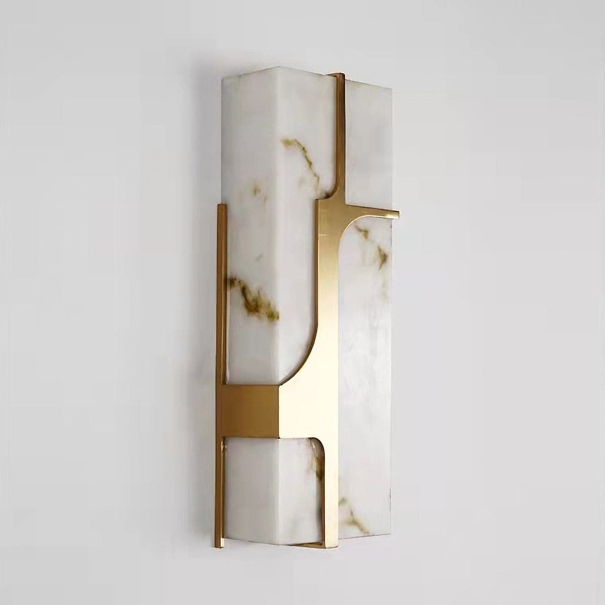 Ariel aplique de pared alabastro y latón Elegancia