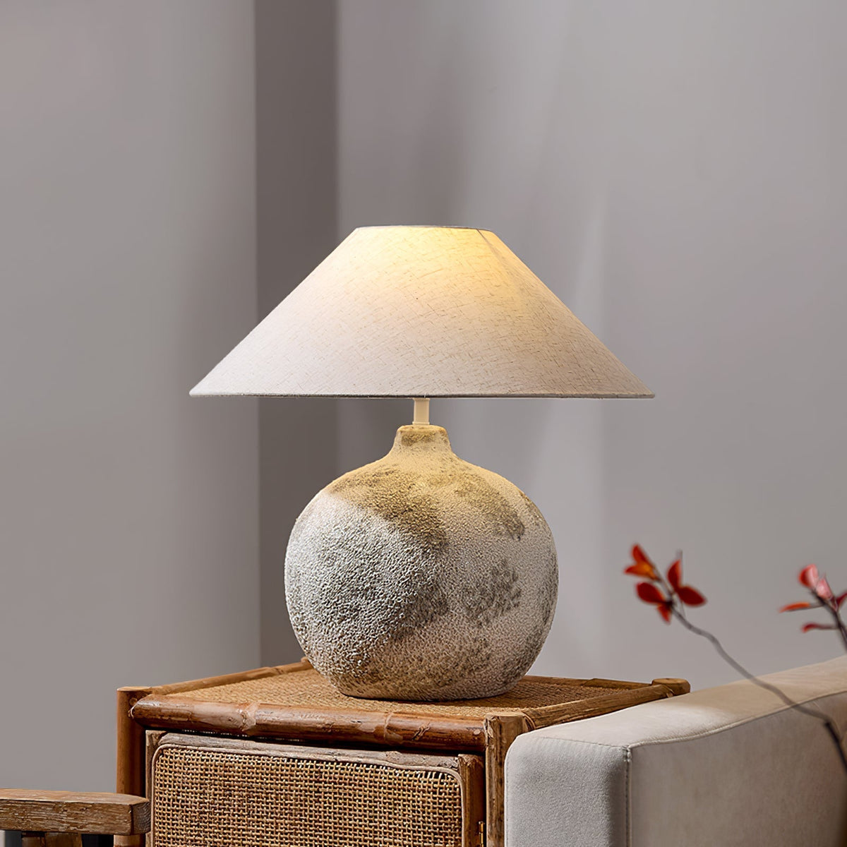Riona lámpara de mesa de cerámica y tejido natural beige