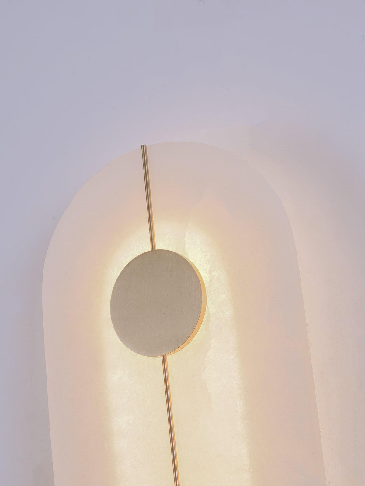 Citheira aplique de pared minimalista en alabastro