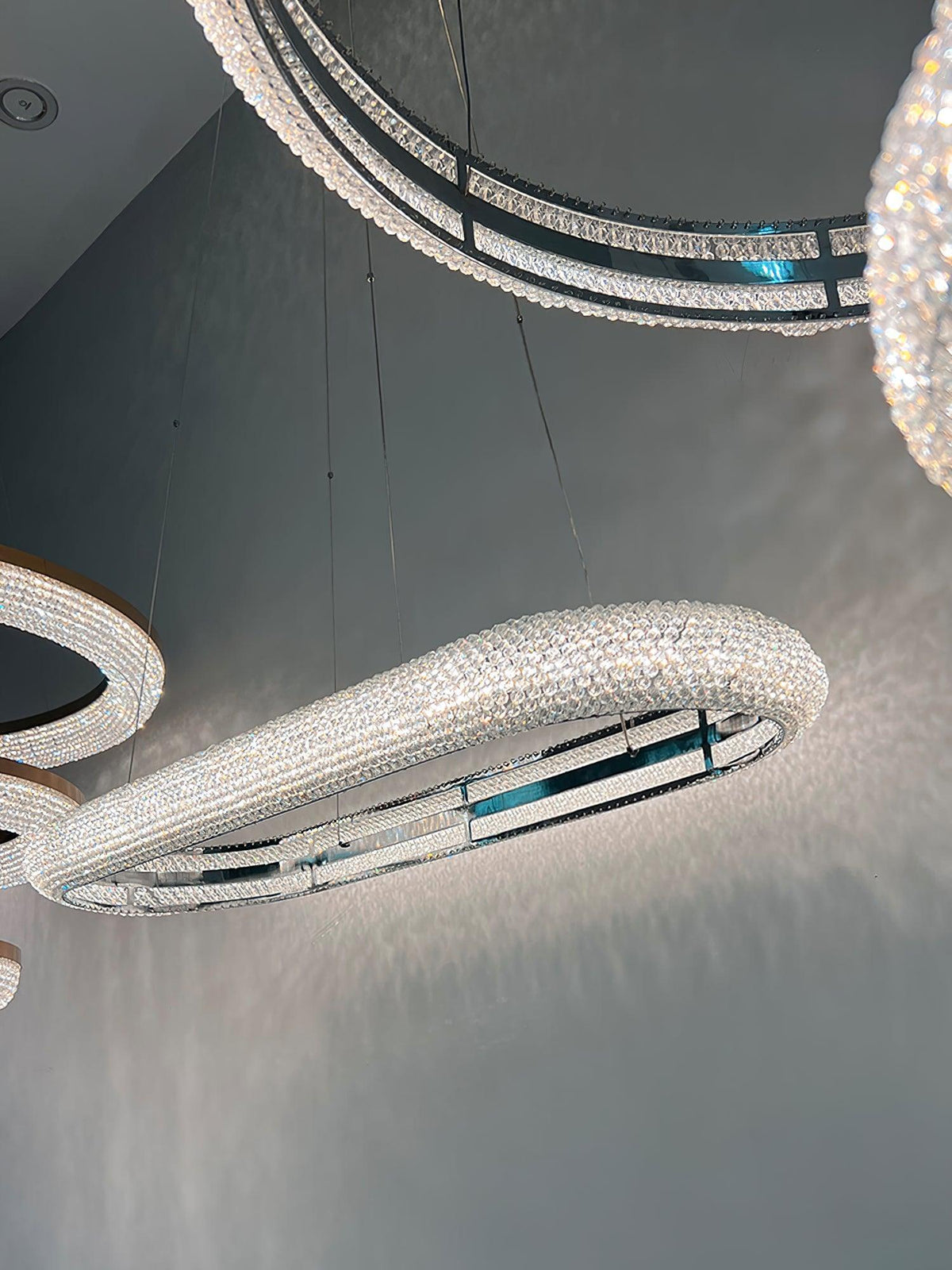 Vazorora lámpara de araña moderna minimalista con anillo de cristal