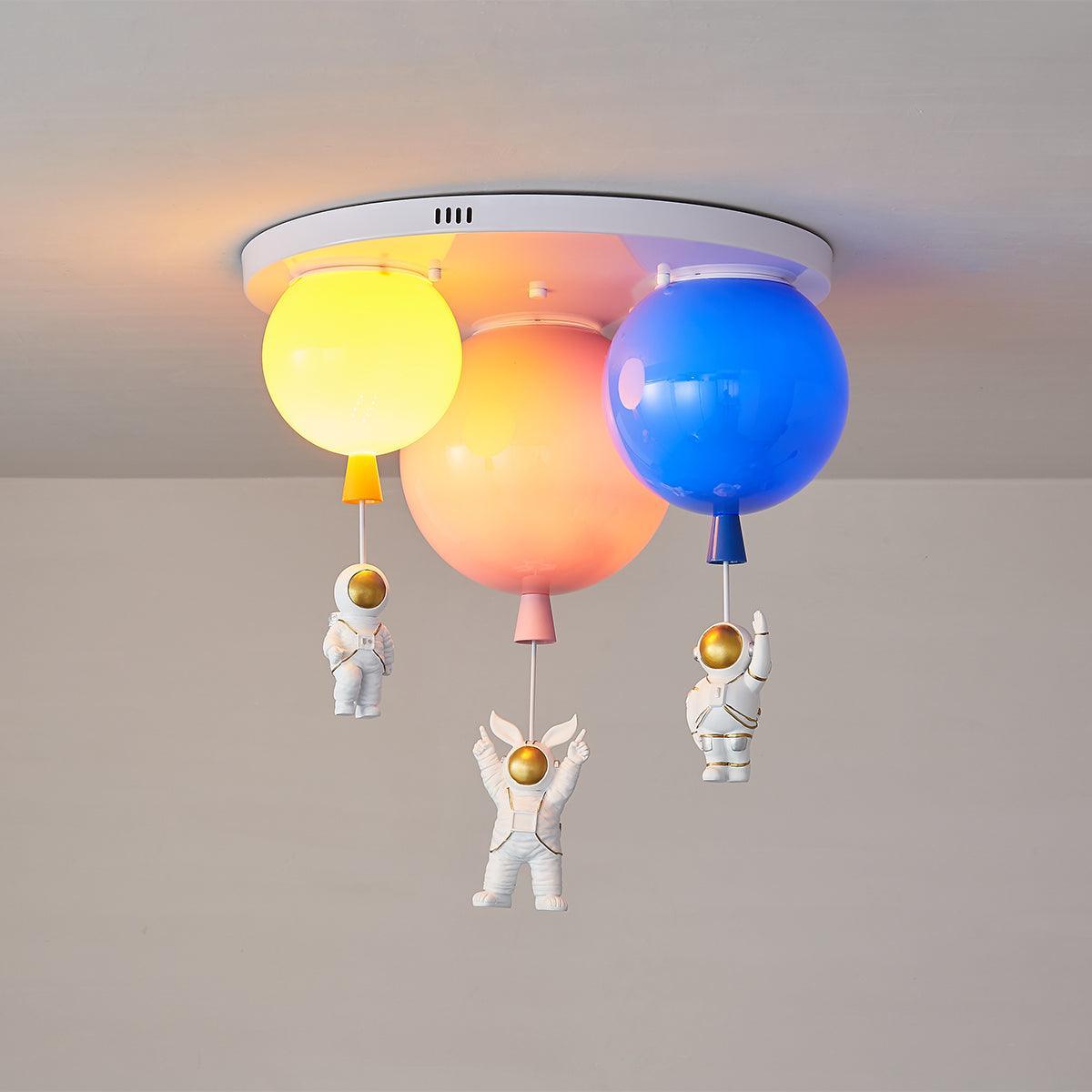 Lumanelle lámpara de techo Astronaut Glossy Balloon para habitación infantil