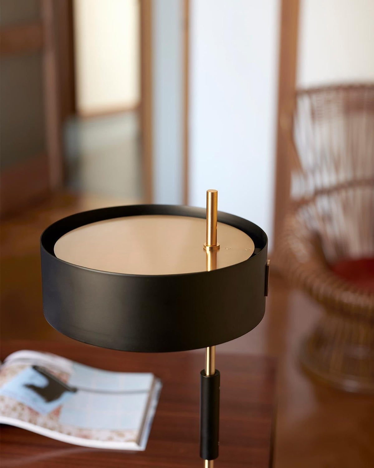 Zenith lámpara de mesa minimalista