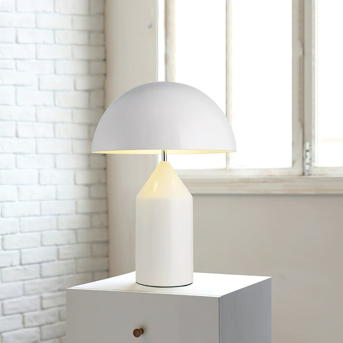 Selisina lámpara de mesa industrial minimalista
