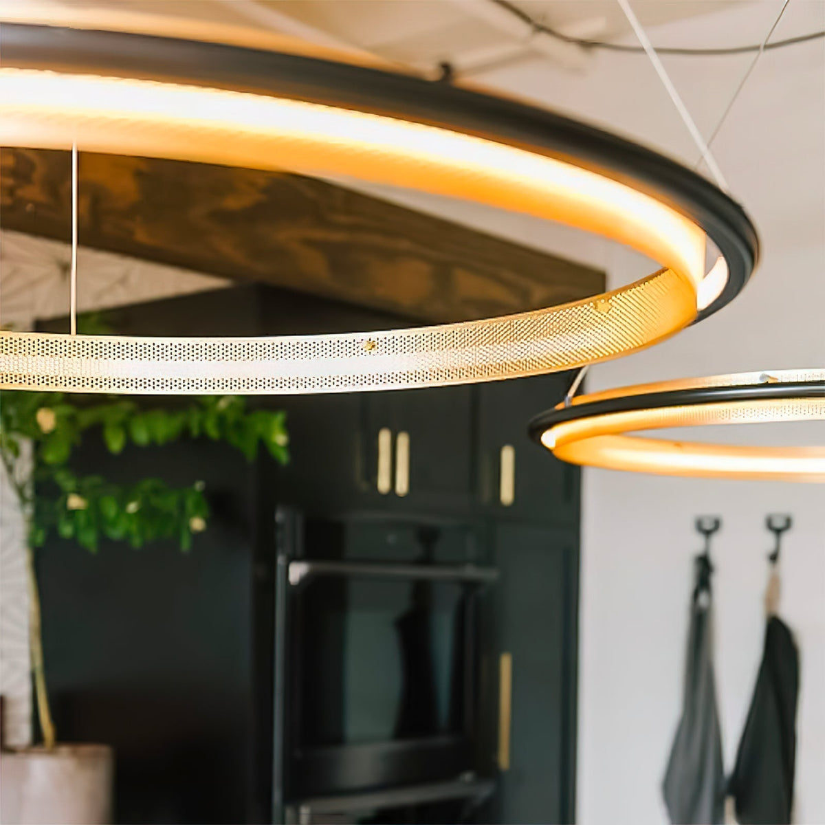 Himinuvyo lámpara de araña moderna minimalista con LED