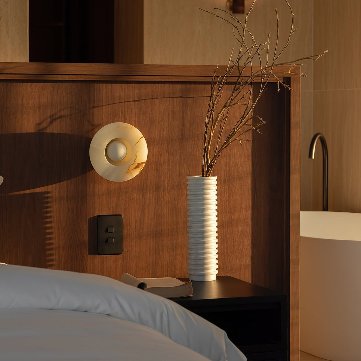 Jade Deisgn Wall Lamp