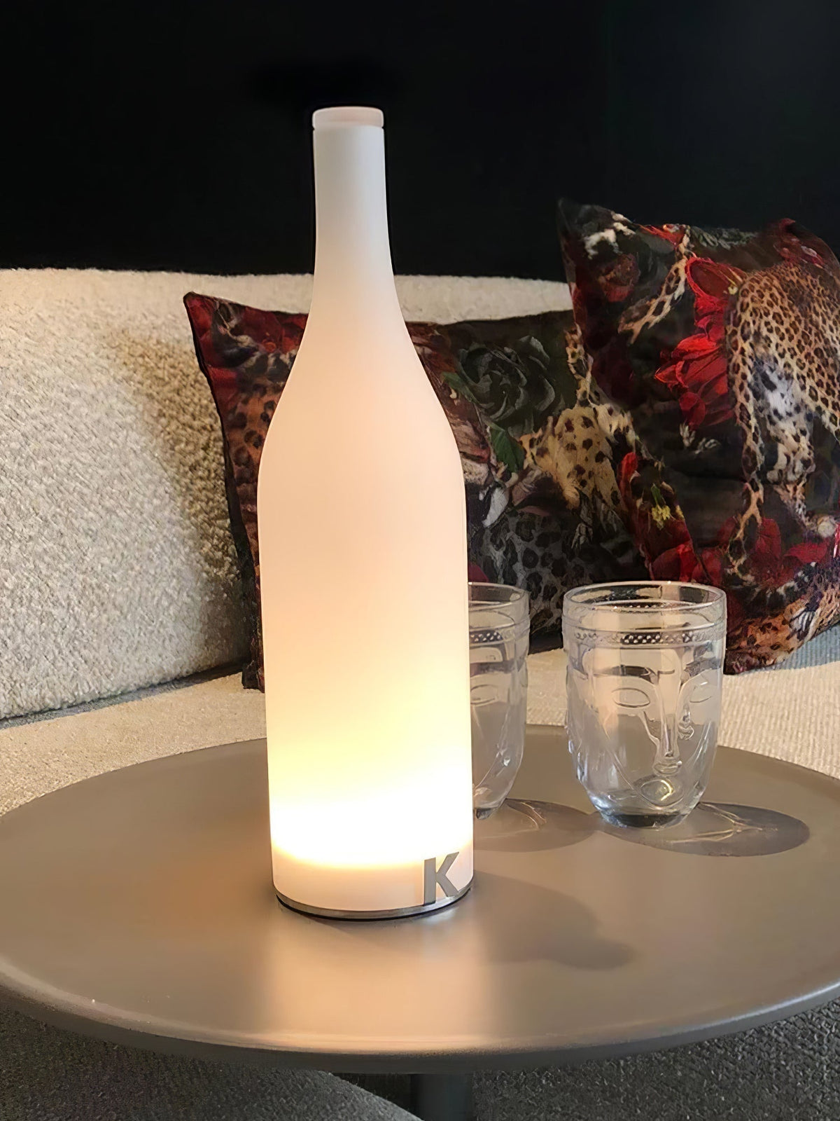 Vino lámpara de mesa con batería integrada