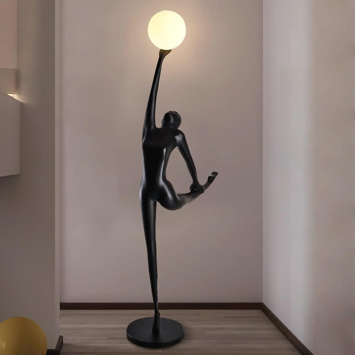 Ballerina lámpara de pie
