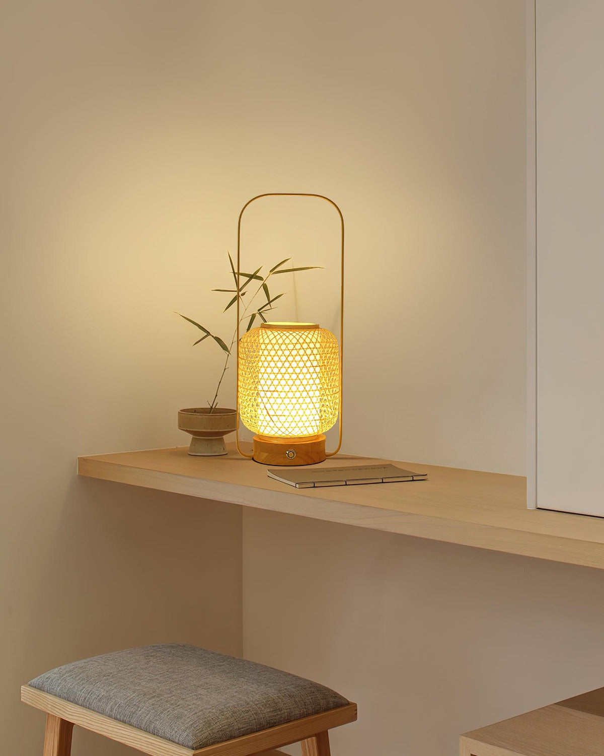 Orbituse lámpara de mesa de madera