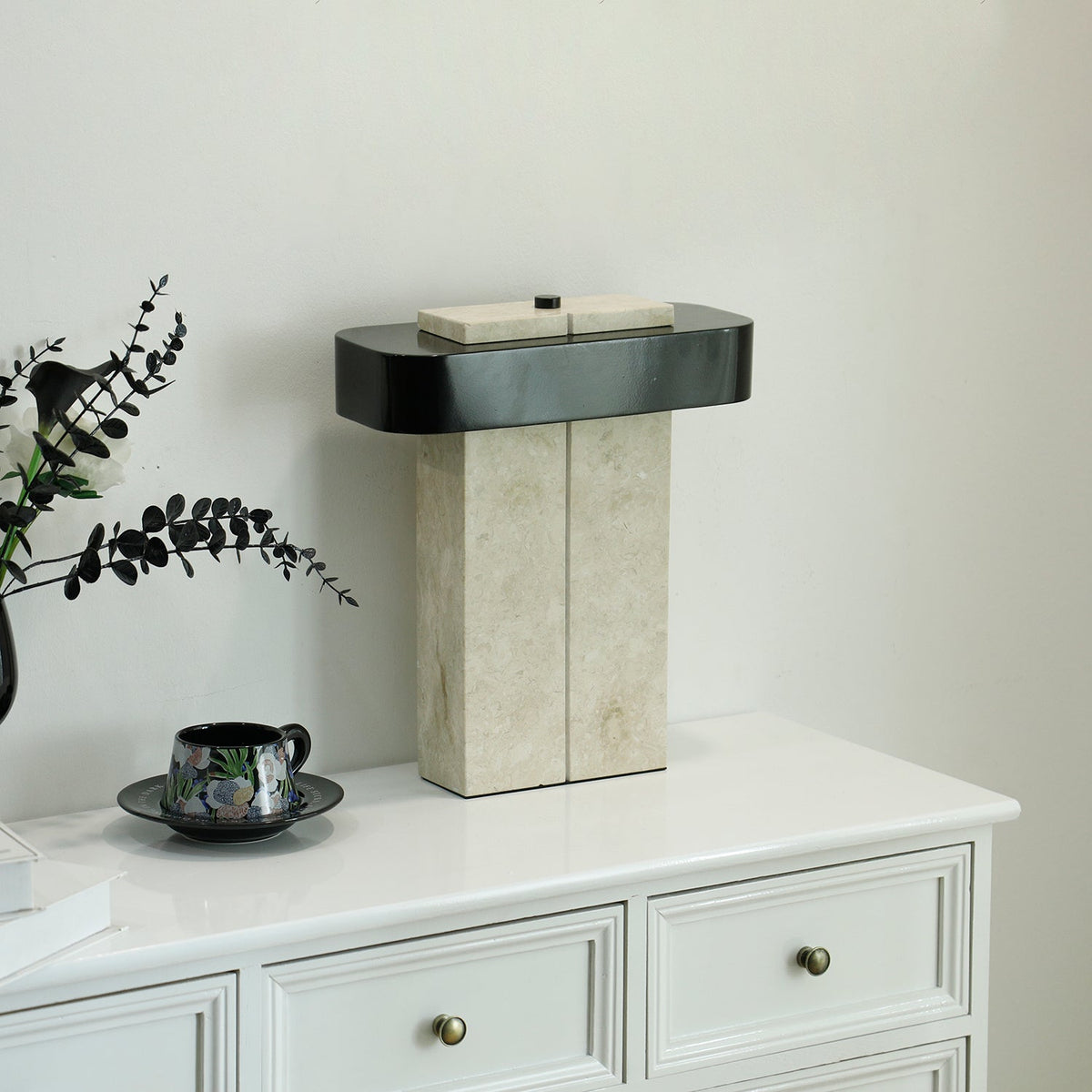 Abram lámpara de mesa moderna de mármol