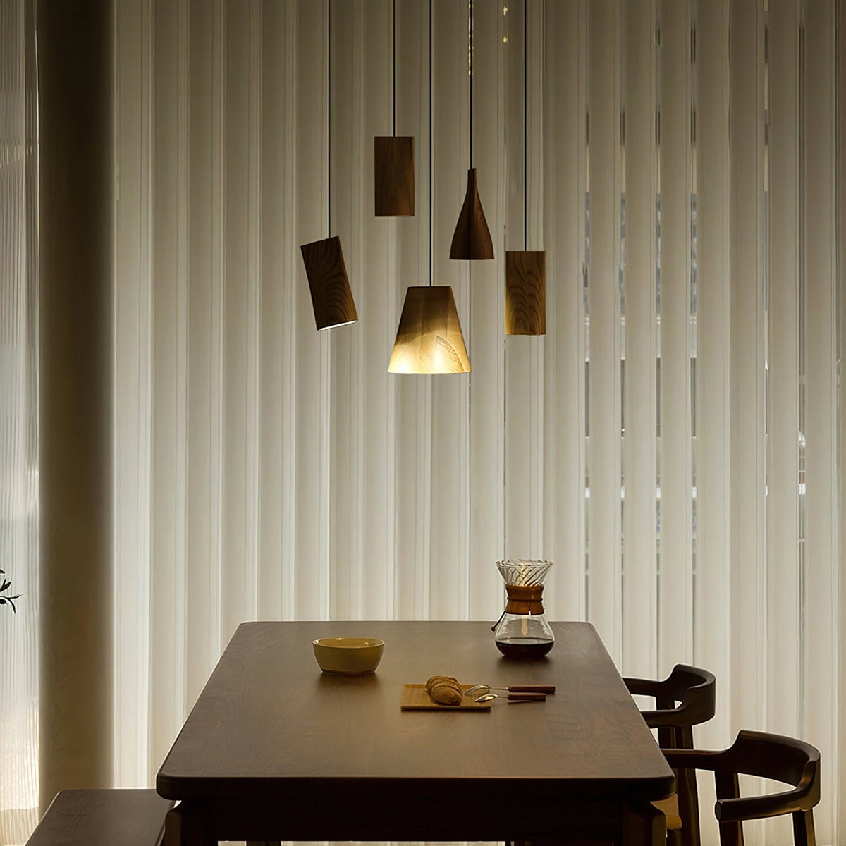 Ivarara lámpara colgante asimétrica de madera