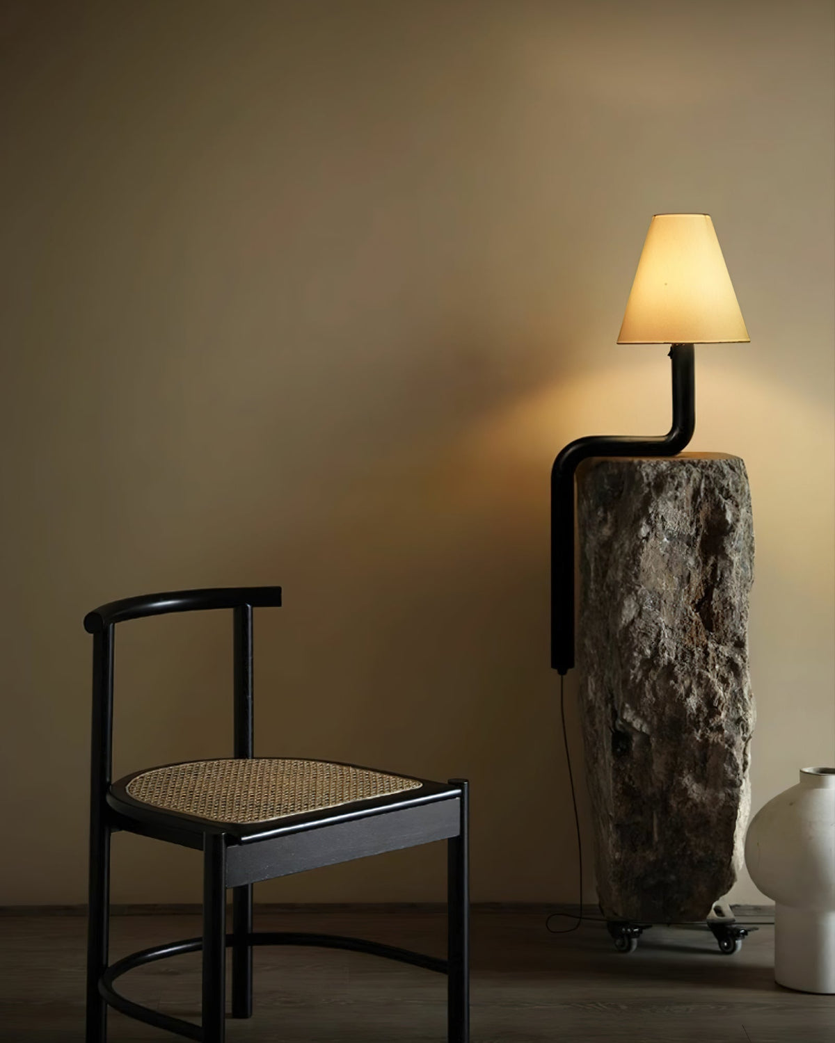 Syleielle lámpara de mesa de madera curva