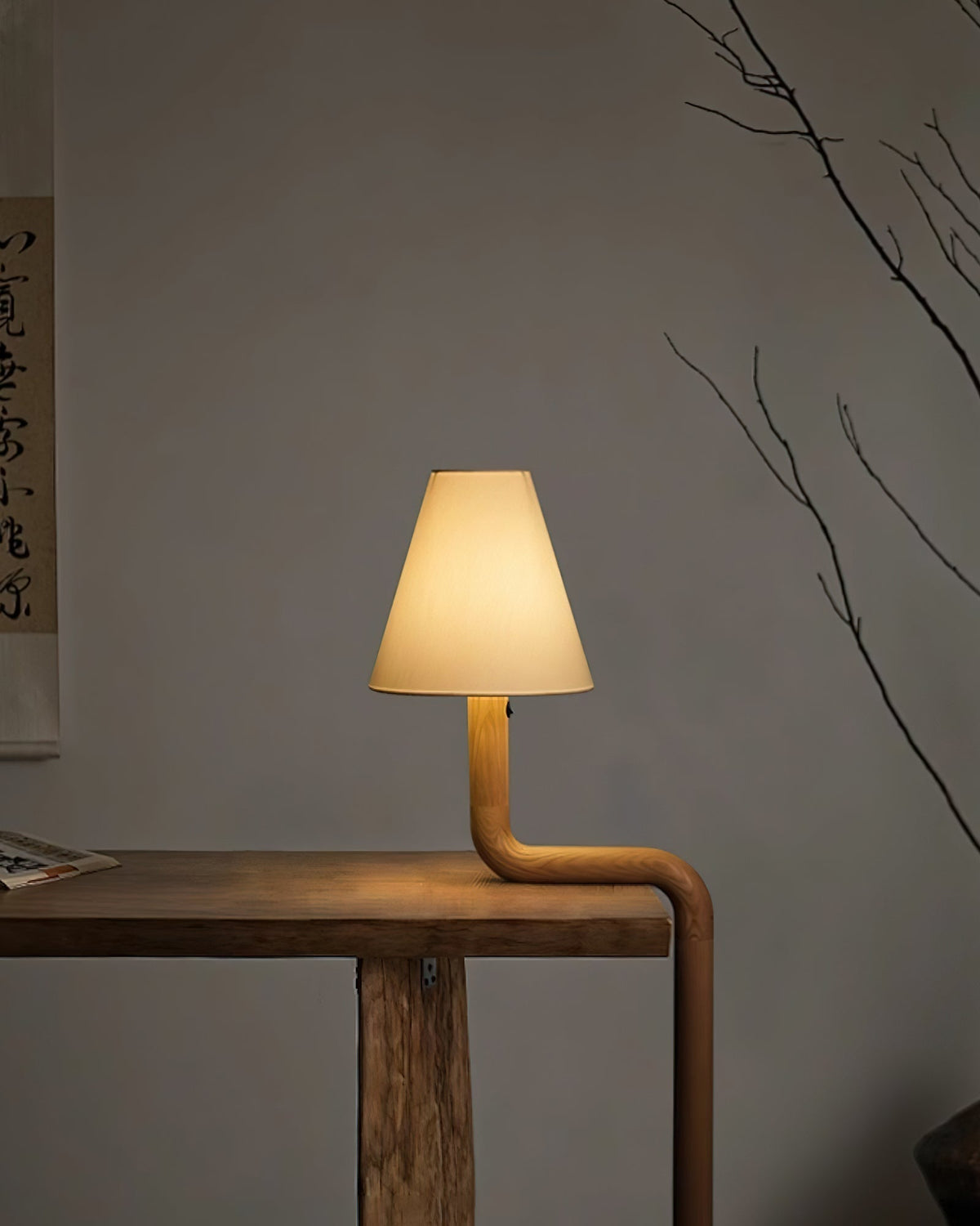 Syleielle lámpara de mesa de madera curva