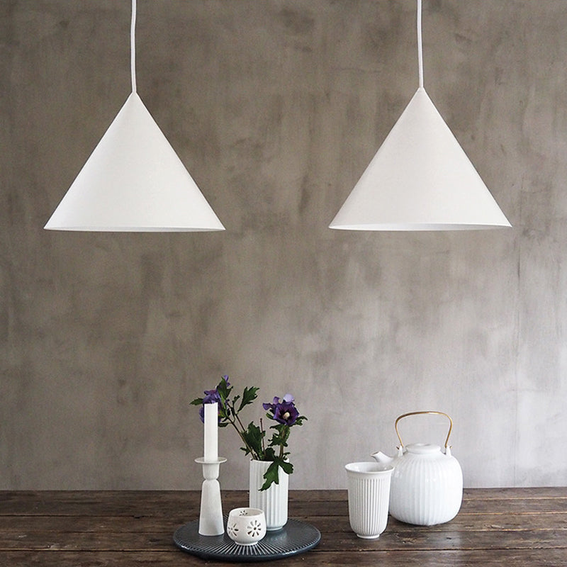 Caeluvyu lámpara colgante moderna minimalista de metal oscuro
