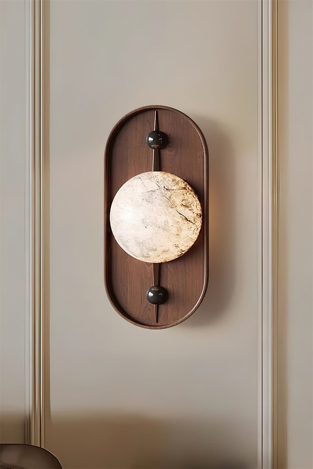 Nivuielle aplique de pared oval alabastro madera color nogal