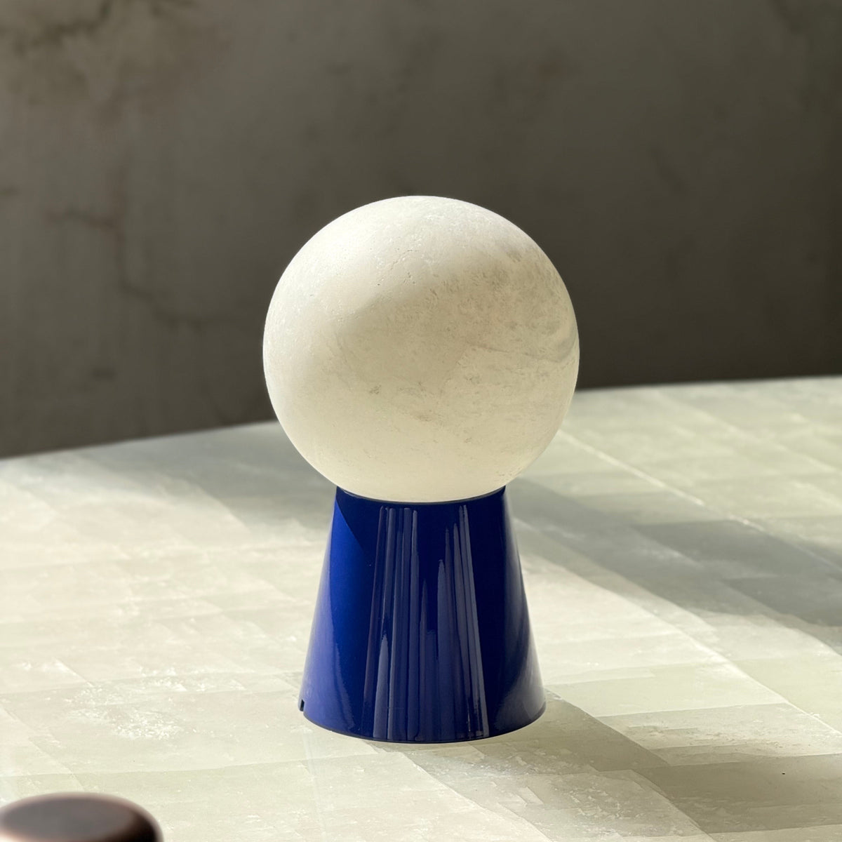 Elaeia lámpara de mesa