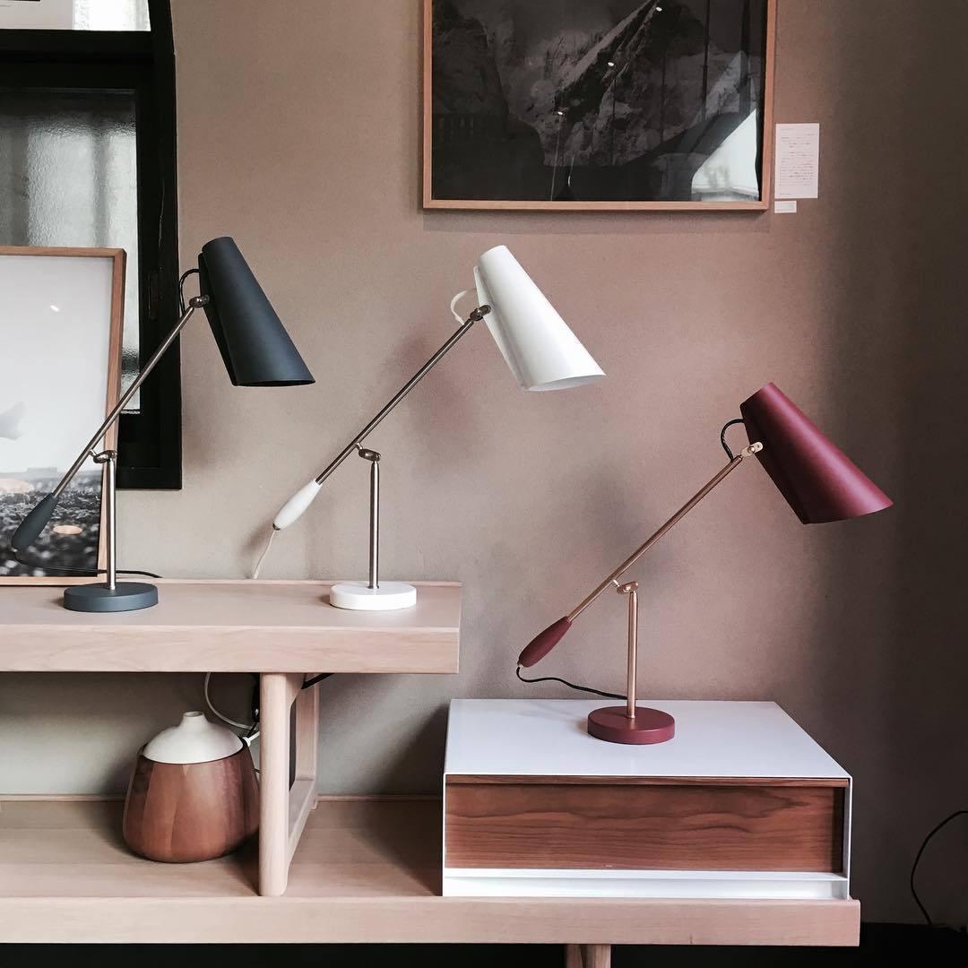 Orbix lámpara de mesa de acero estilo mid-century