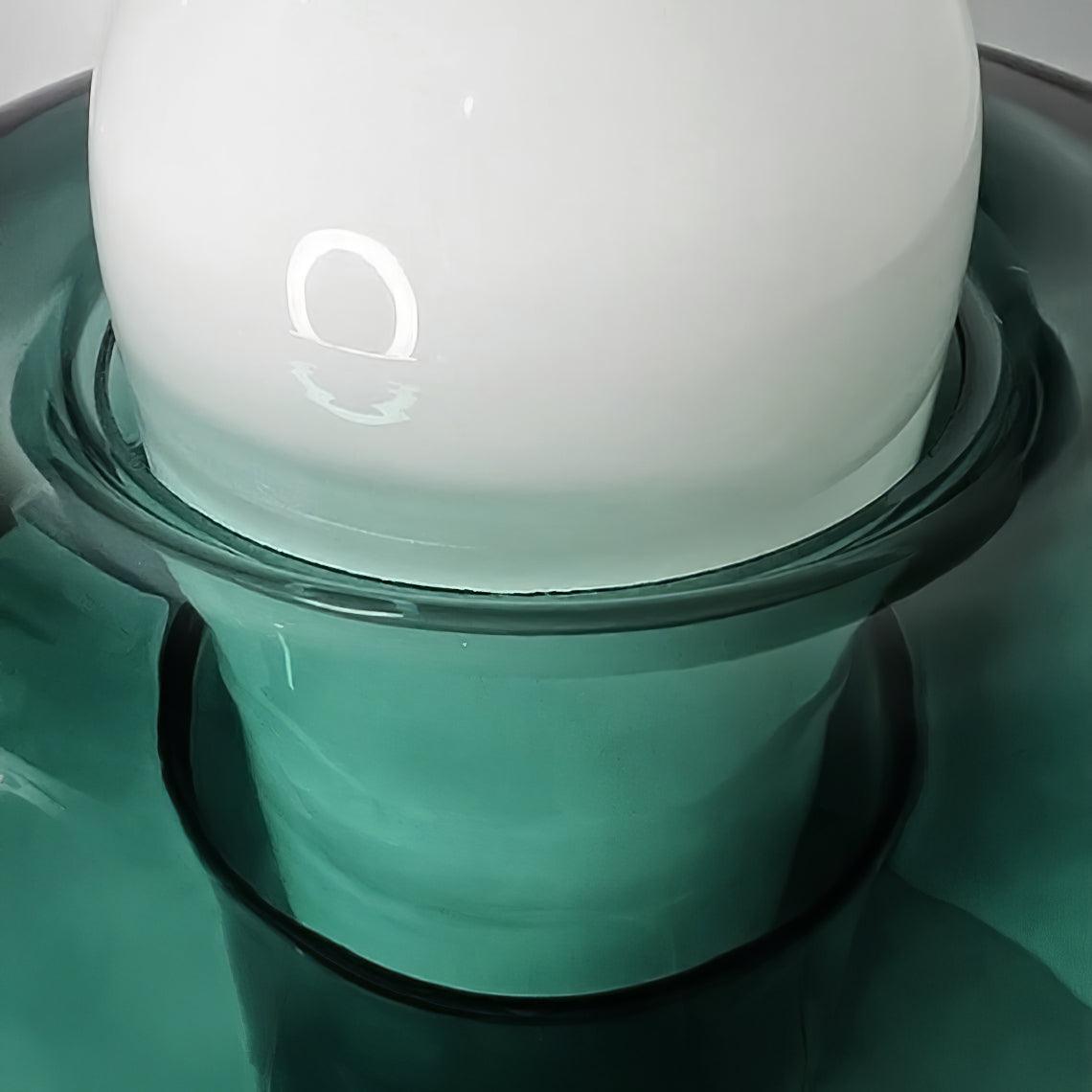 Navlen lámpara de mesa de vidrio verde