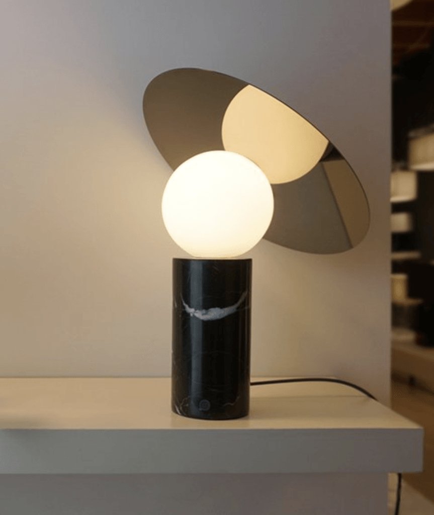 Dila lámpara de mesa minimalista de mármol