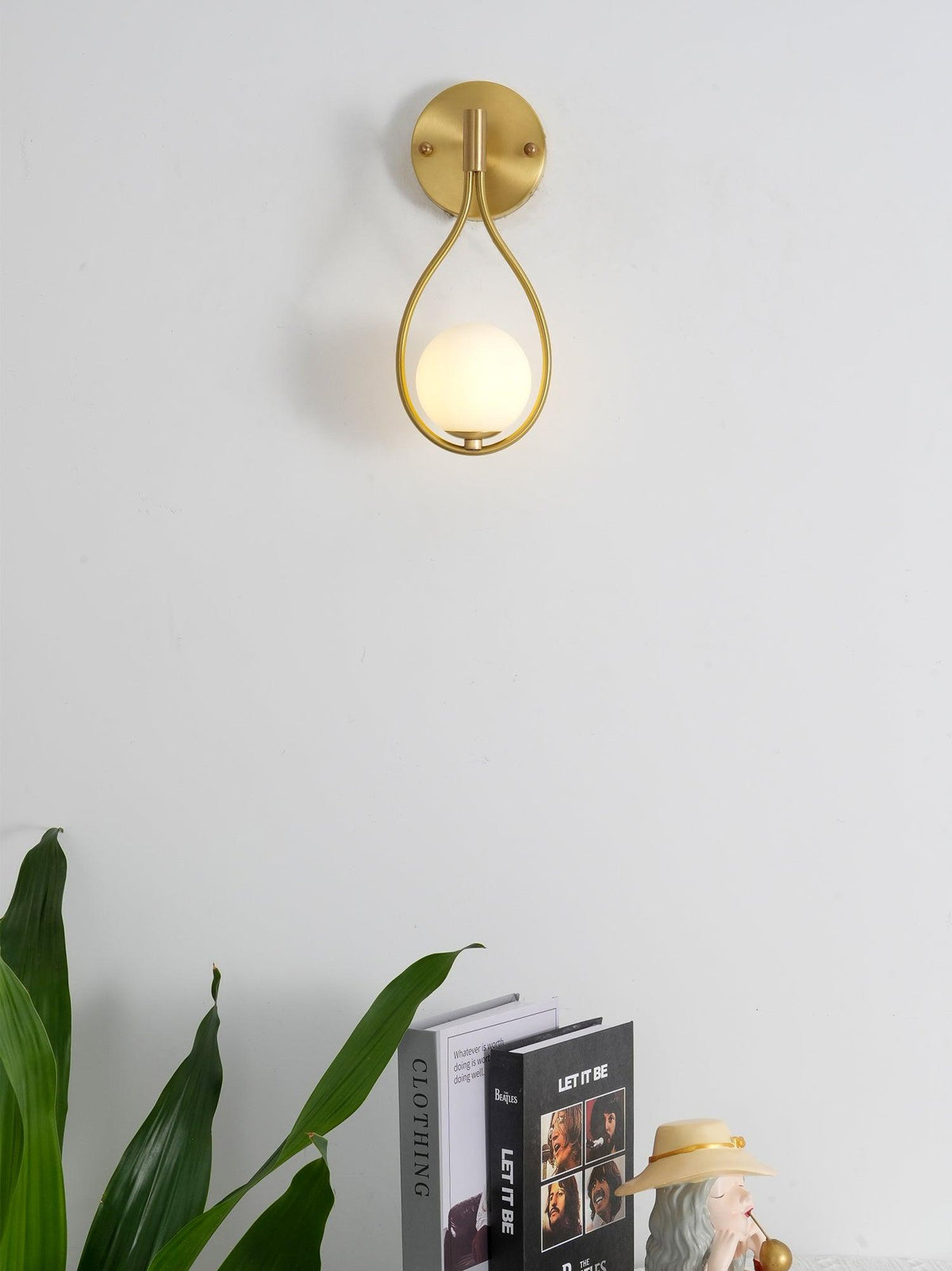 Eiralaya aplique de pared moderno minimalista de latón y vidrio