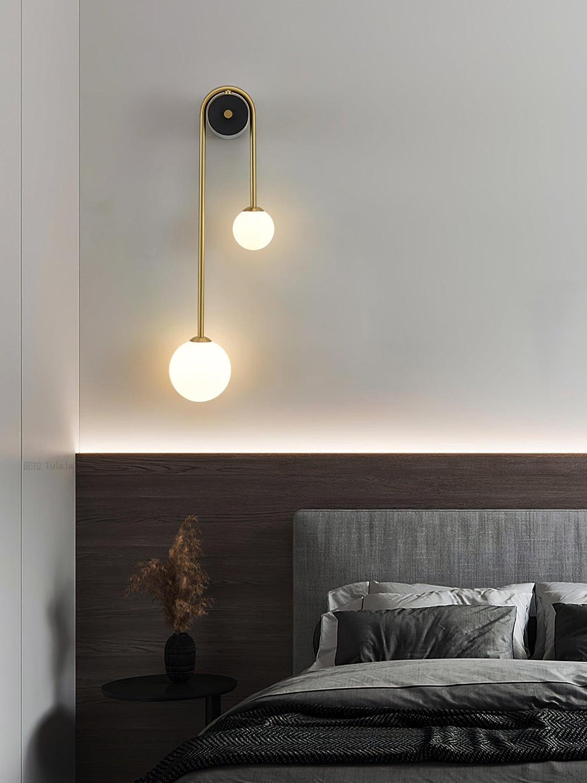 Teveny aplique de pared moderno minimalista de latón con vidrio