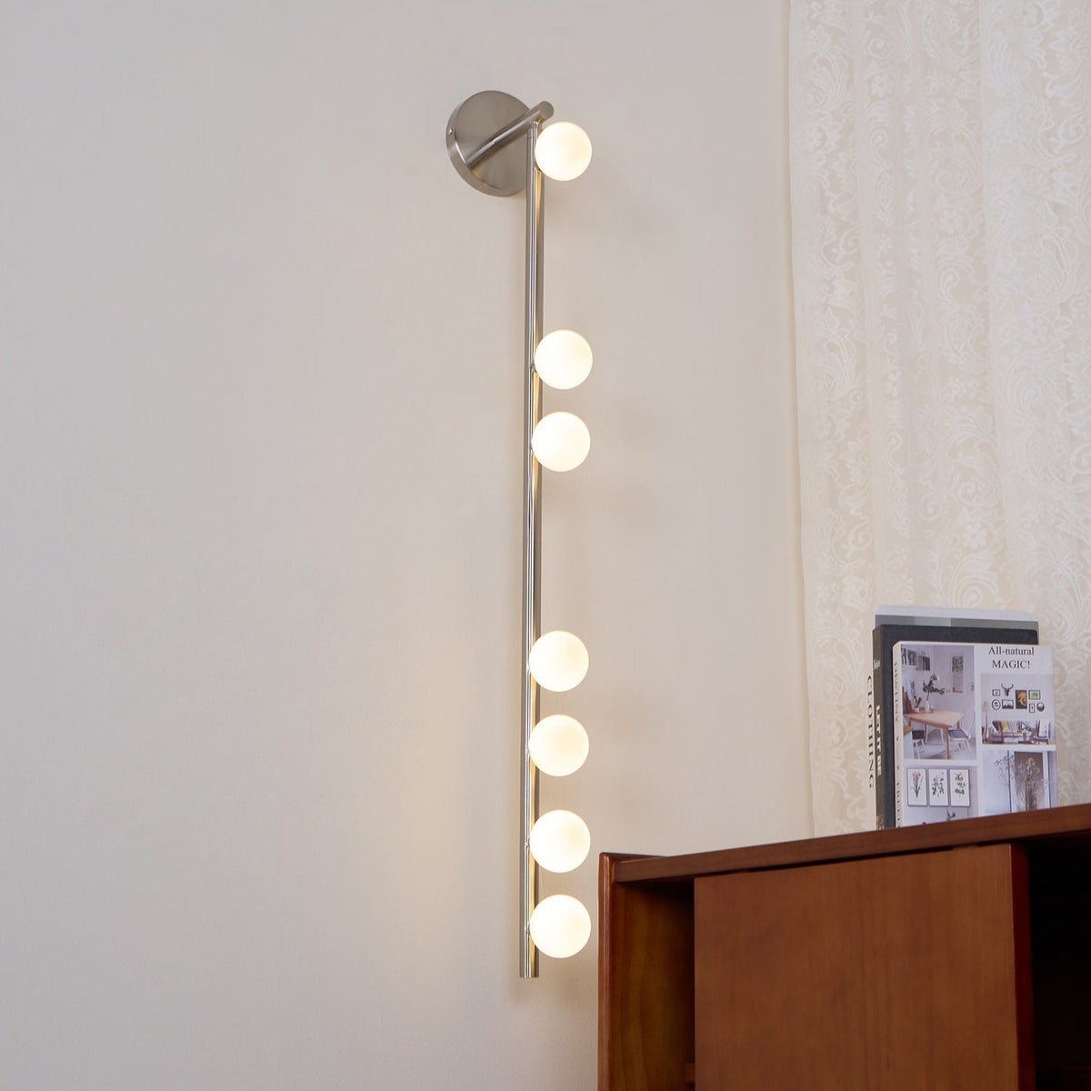 Rory aplique de pared moderno minimalista de tubo en latón y vidrio